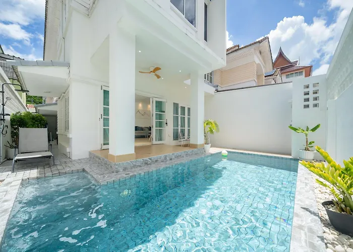 Happiness Pool Villa Phuket Patong 154
